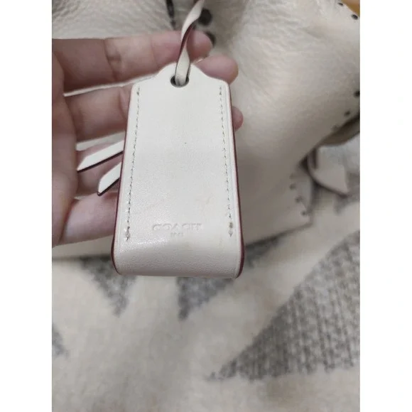 Coach 1941 Rogue Rivets - Fair Condition no straps - Picture 9 of 12